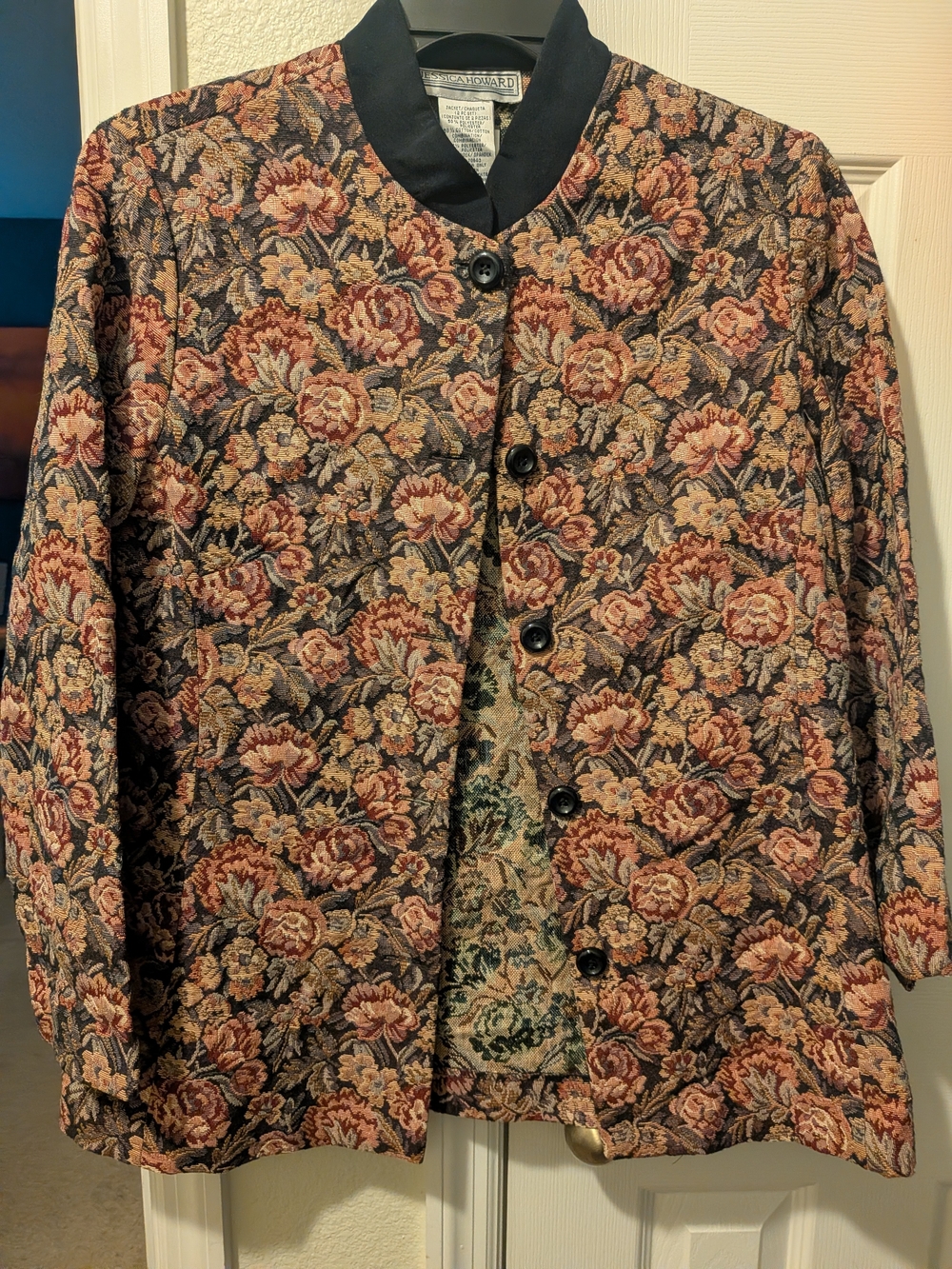 Vintage Jessica Howard tapestry jacket with a floral design